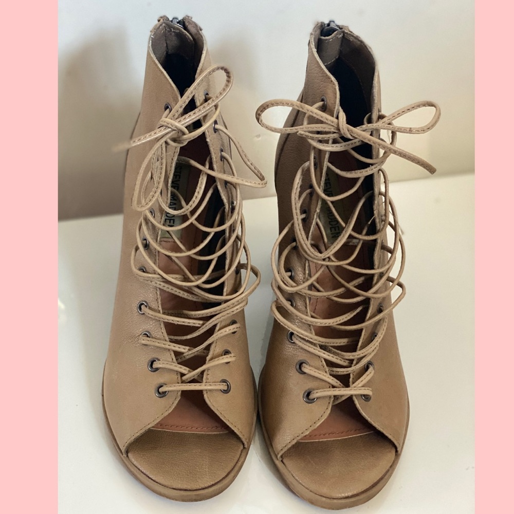 Steve Madden Tempting Lace-Up Bootie